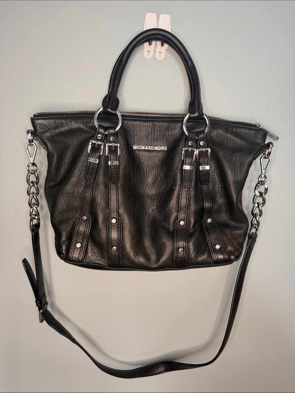 Michael Kors Black Pebbled Leather Shoulder Bag with Chain-Link Strap